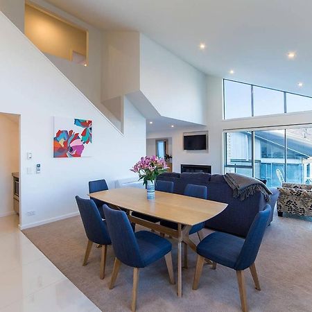 Executive Living In Bluewater - 3 Bedroom Apartment كوينستاون المظهر الخارجي الصورة