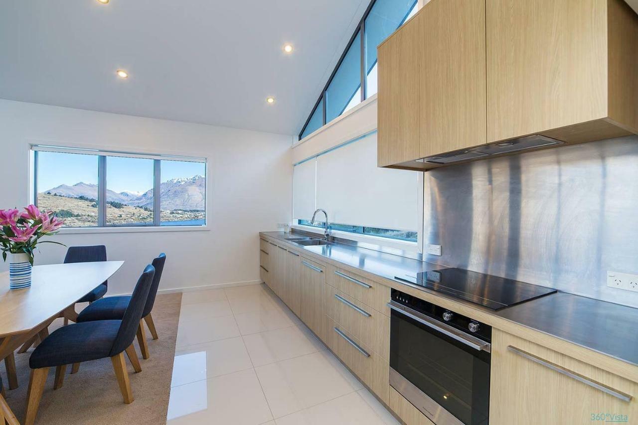 Executive Living In Bluewater - 3 Bedroom Apartment كوينستاون المظهر الخارجي الصورة